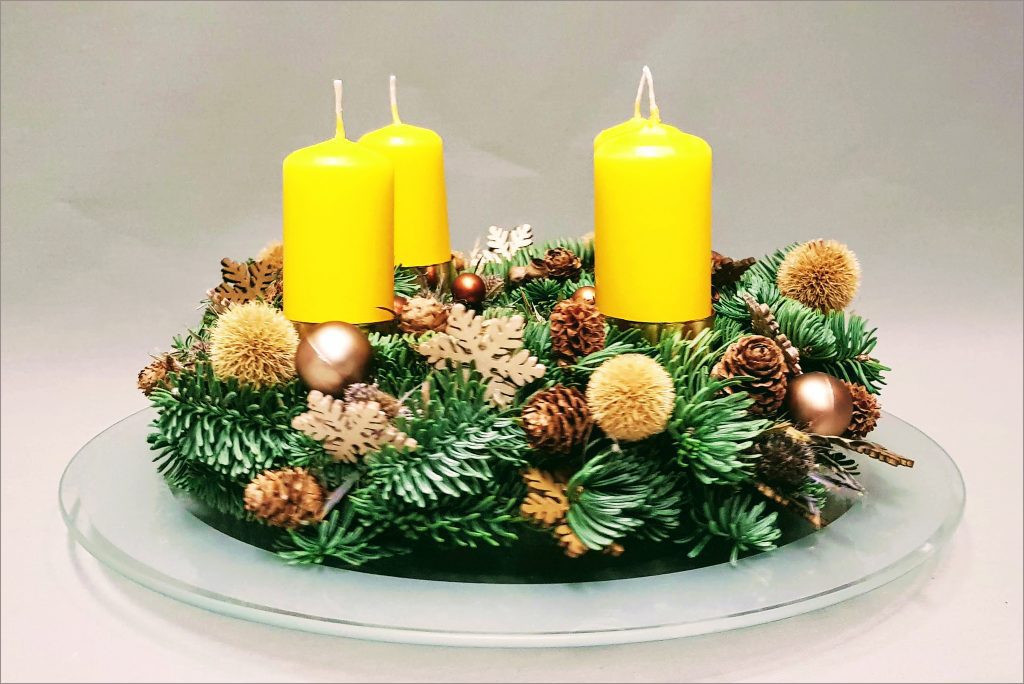 HORTUS-MAGICUS-Kalėdinė-dekoracija.Advento-vainikas..-Cristmas-wreath-decoration--